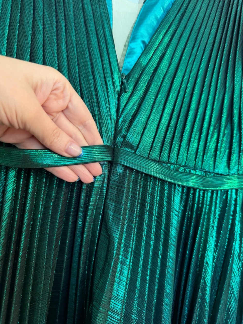 Pol Atteu Designer Gown Size 8 Emerald Green Pleated Formal Evening Dress Prom - Picture 13 of 14